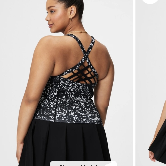 Fabletics Boost Built-In Bra Tank in Black Strappy Open Back - Picture 1 of 3